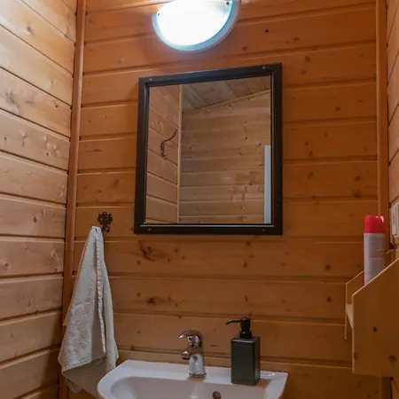 ホステル Hrad Tolstejn - Turisticke