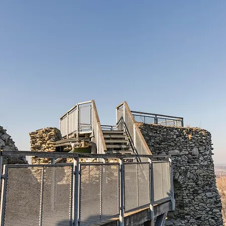 Hrad Tolstejn - Turisticke ホステル Jiřetín pod Jedlovou