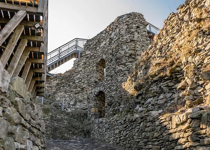 Hrad Tolstejn - Turisticke
