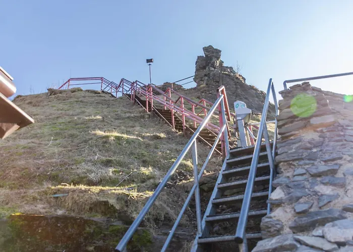 Hrad Tolstejn - Turisticke * Jiřetín pod Jedlovou
