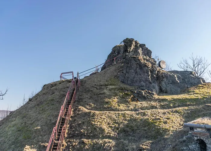 ホステル Hrad Tolstejn - Turisticke Jiřetín pod Jedlovou